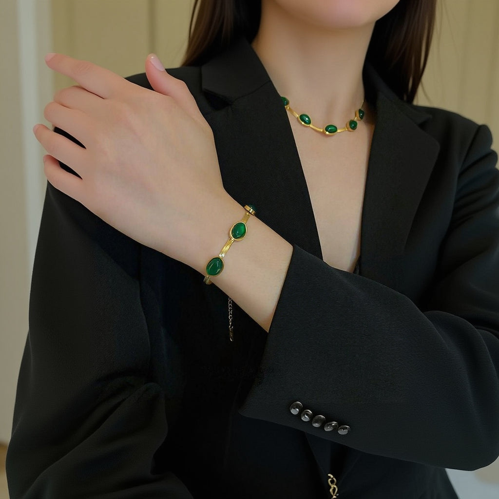 Oval Green Crystal Pendant Necklace Set With Bracelet